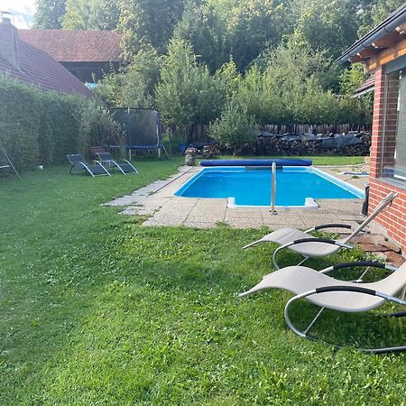 Apartman Beruska Krelovice Exterior foto
